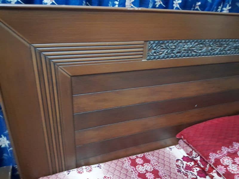 Queen bed with dressing 1