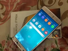 samsung j7 max 4Gb 32Gb