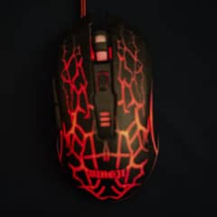 2000 dpi LED Backlit Wired Gaming Mouse with Unbreakable ABS Body