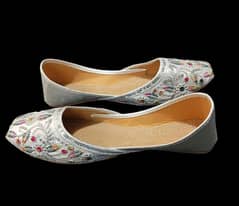 Women PU Leather Embroidered khussa