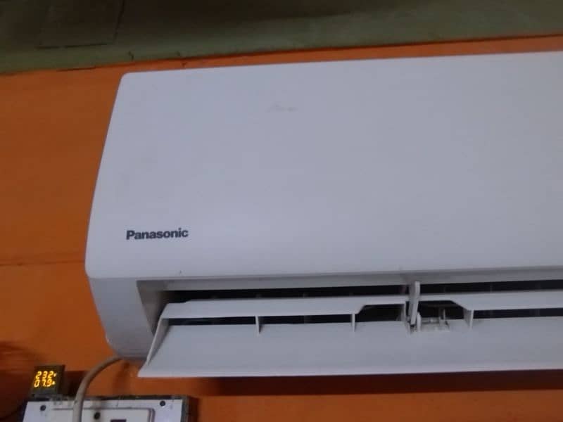 Panasonic 1.5 Tonn Like New 1