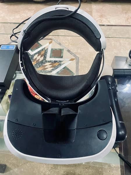 PS VR in mint condition with PS5 Adapter 3