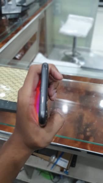 iphone 11 64gb non pta 4