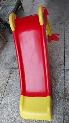 kids/baby slide 3 step in a excellent condition. Urgent sale