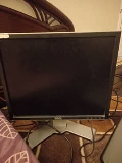 19 INCH DELL MONITOR FOR SALE