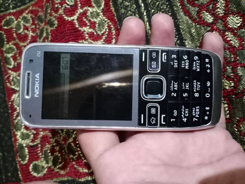 Nokia e52 3