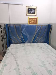 velvet bed and matress for sale