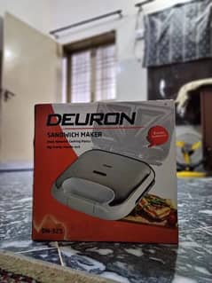 Deuron Sandwich Maker.