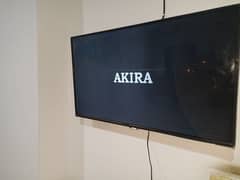 Akira 40 inch Smart L. E. D