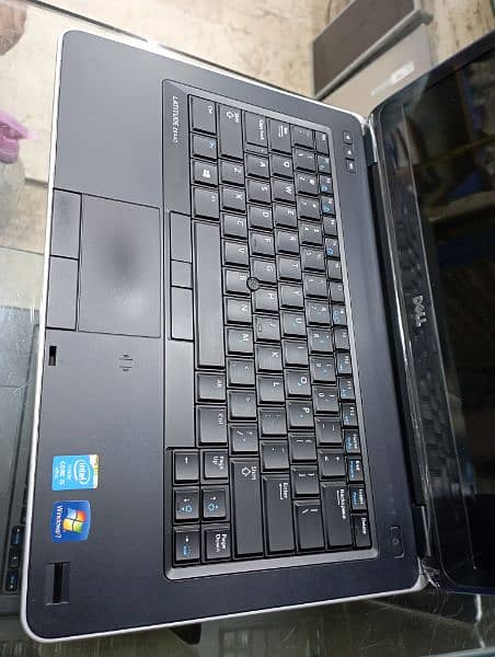 2GB grafics dedicated DELL e6440 core i5 4th Gen fresh stock @PC WORLD 10