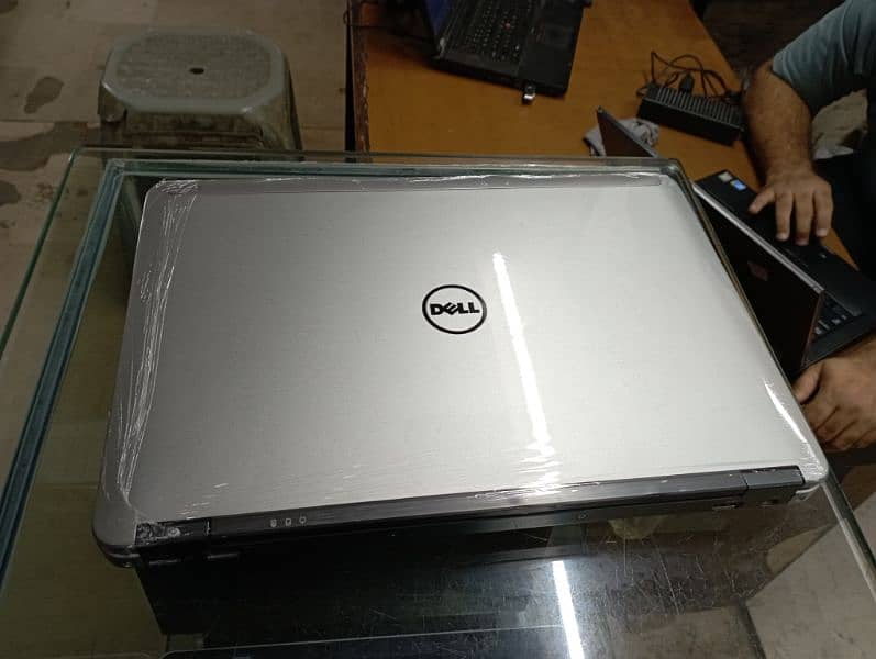 2GB grafics dedicated DELL e6440 core i5 4th Gen fresh stock @PC WORLD 12