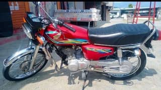 Honda 125cc 2018 model only WhatsApp 03242293695