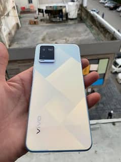 Vivo Y21