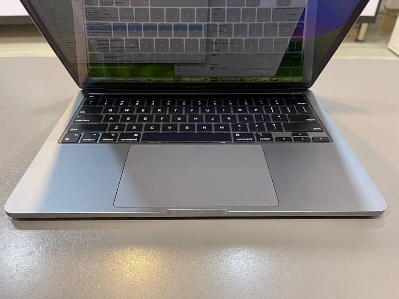 MacBook Pro M1-2020 8/512 3