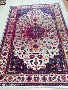 Exquisite Irani Rug A Touch Of Timeless Tradition
