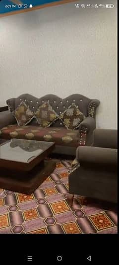 6 seter sofa with  tabels 3