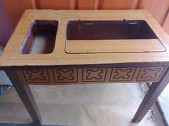 silai machine table. 0