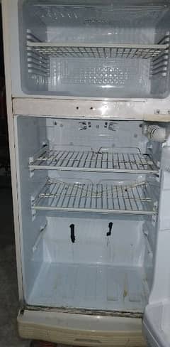 PEL Refrigrator