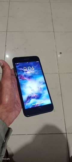 I phone 7+ 10/9 condition  P. T. A prove