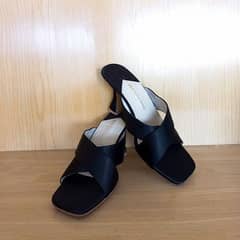 Women's Transparent plain Black Heels