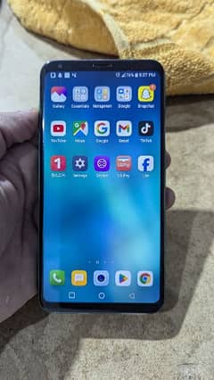 LG v30thinq