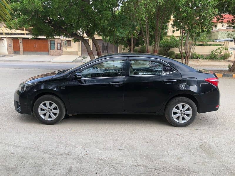 Toyota Altis Grande 2014 4