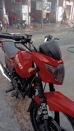 Suzuki GR 150 Red color