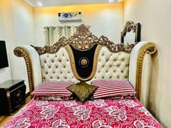 Bed with Dressing and side Tables 0