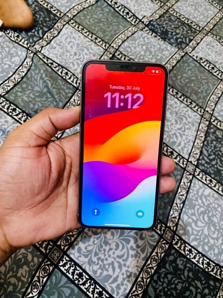 iPhone XS Max 64gb PTA Approved Dual SIM 8