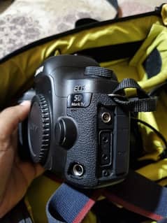 Canon EOS Mark 4 (Mark IV) Body Good condition