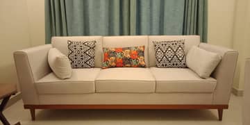 5 seater sofa set with cushions