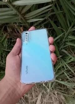 vivo S1