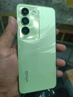 vivo y100