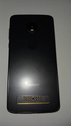 Moto z4 pta prove 4/128gb