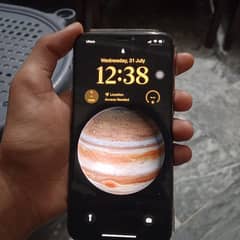 i phone xs max 10 by 10 battery healt 78 256 gb back crake ha