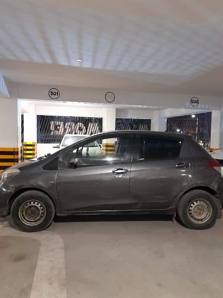 Toyota Vitz 2013 10