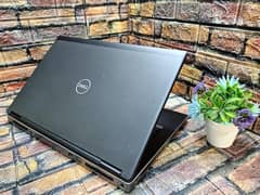 Dell Precision 7730 - Core i7 8th Gen- 6gb nvidia graphics