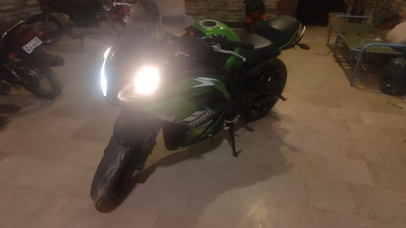 Kawasaki Havi bikes 650cc Dabal slander 3