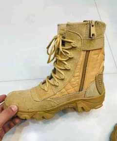 Men comfortable boots, beige delta