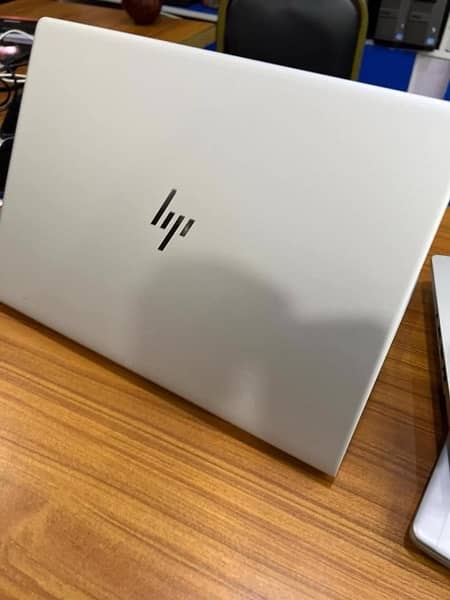 Hp EliteBook 840 G6 Premium Business Notebook 6 Months Laptop Warranty 4