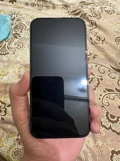 iphone 13 pro 128GB, 10/10 condition,Non Pta, FU,sims can work 4months