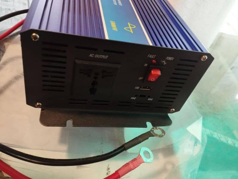 of grid solar inverter 24v 2000watt pure sine wave 2