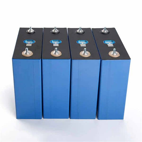 New Lithium ion cell wholesale dealer l have 100 Amp and 200 Amp cell 1