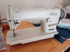 sewing machine 10/10 condition in cheap price