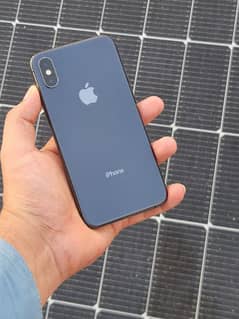 IPHONE Xs 64GB factory unlock non pta water pack