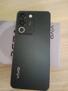 vivo v29e . 10/10 condition 5g phone