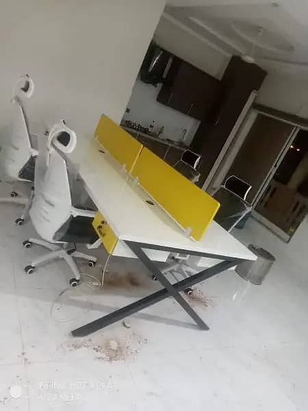 Workstation Office Table and Chairs / Office Furniture 3