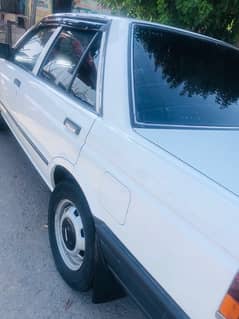 Nissan Sunny 1987 / 1993