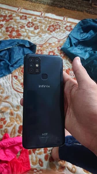 Infinix Hot 10 1