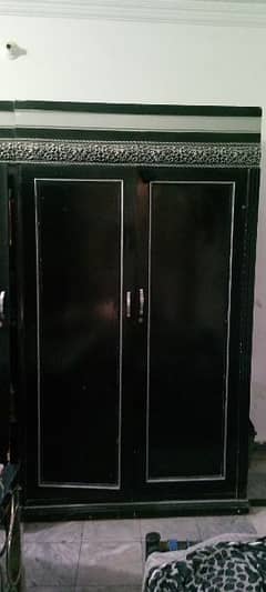 3 door wardrobe in black